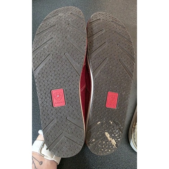 2 Ariat Cruiser Slip-On Cranberry Cactus Print Leather Loafer Shoe Comfort Sz 9 - Picture 4 of 10